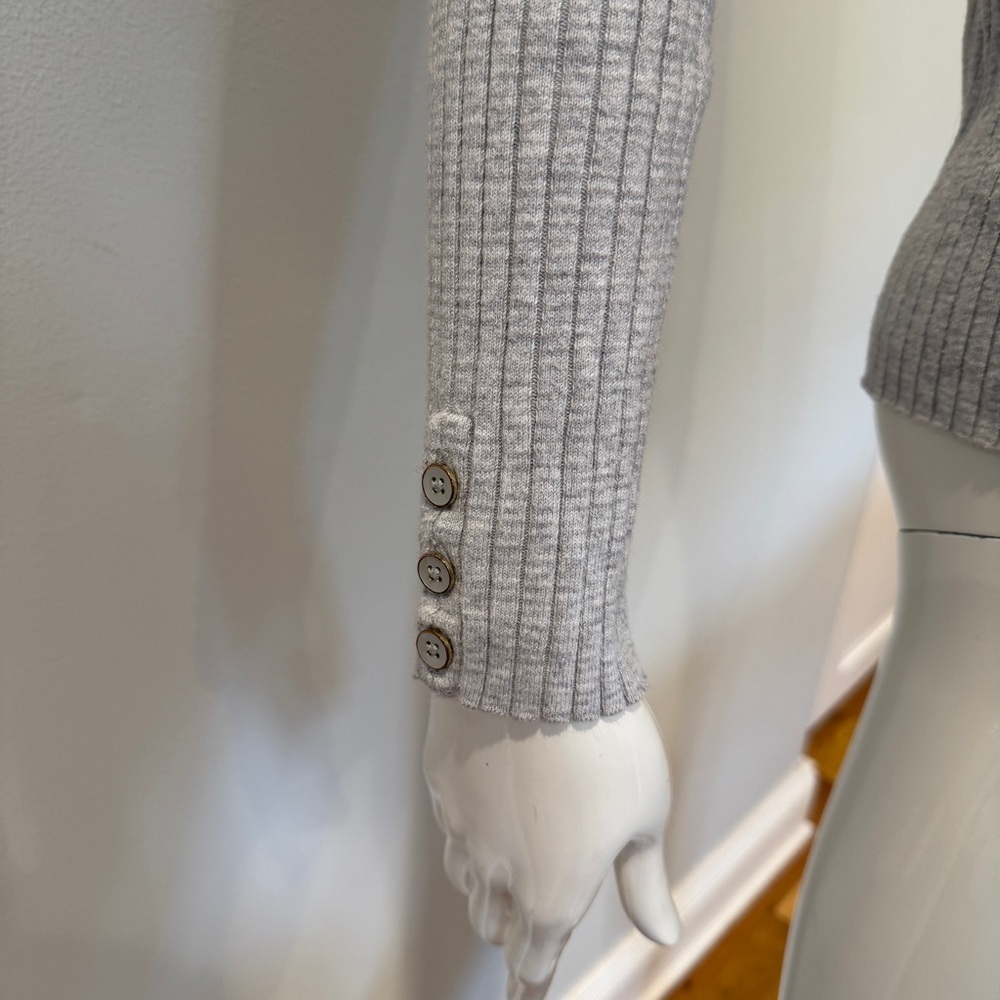 J. Mclaughlin Ribbed Long Sleeve Button Detail - image 4